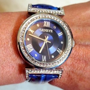 Geneve water resistant watch.
